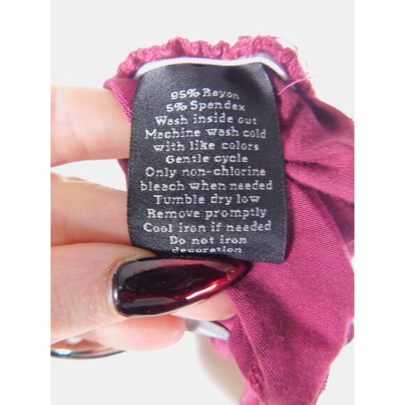 Rock & Republic Tie Dye Studded Cold Shoulder Tee M - Picture 11 of 11